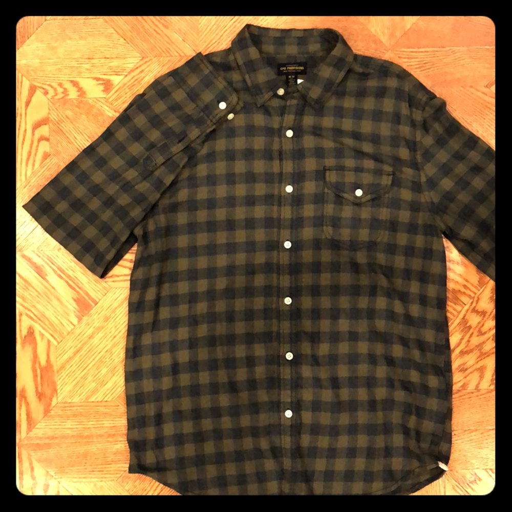 Comfy Men’s Flannel (NEW WITH TAGS!!)